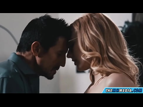❤️ Sessu romanticu cù una bionda slutty ❤️ Cazzo à noi ️❤